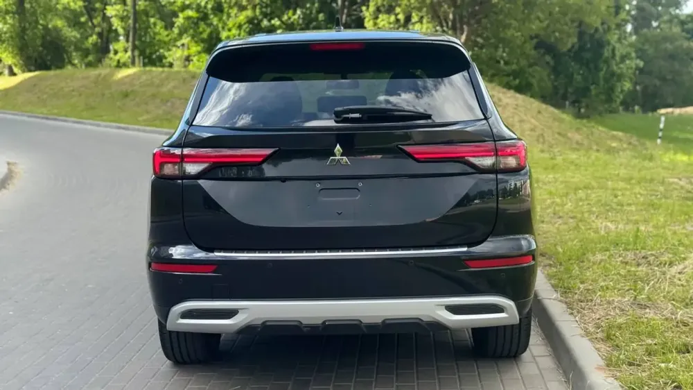  Outlander IV