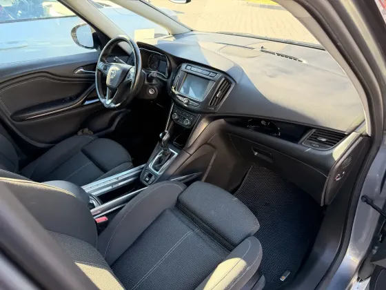 Продажа Opel Zafira C Рестайлинг, 2018г., Минск Минск