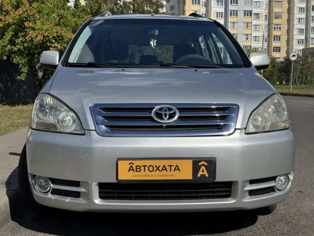 Продажа Toyota Avensis Verso I Рестайлинг, 2003г., Гомель Гомель - изображение 2