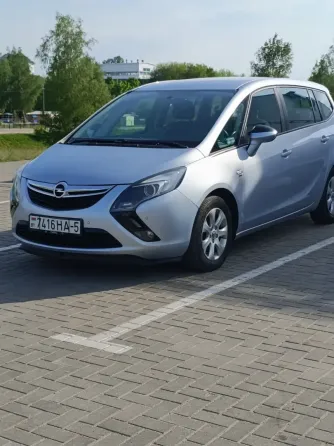 Продажа Opel Zafira C, 2016г., Копыль Копыль