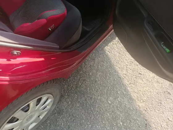 Продажа Toyota Avensis I Рестайлинг, 2001г., Поставы Поставы