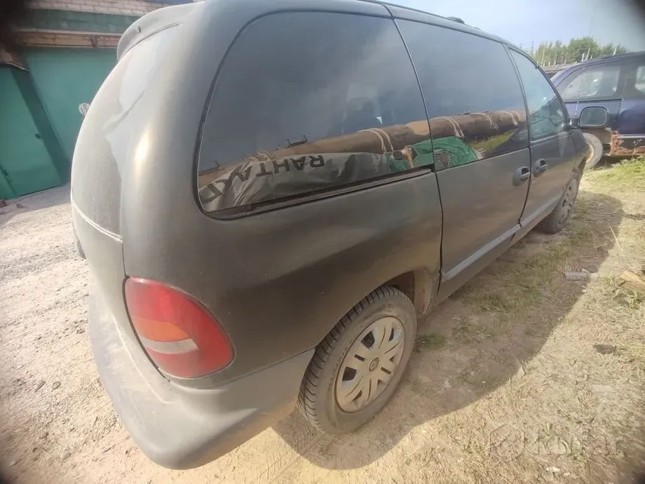Продажа Chrysler Voyager III, 1998 г., Витебск Витебск - изображение 2