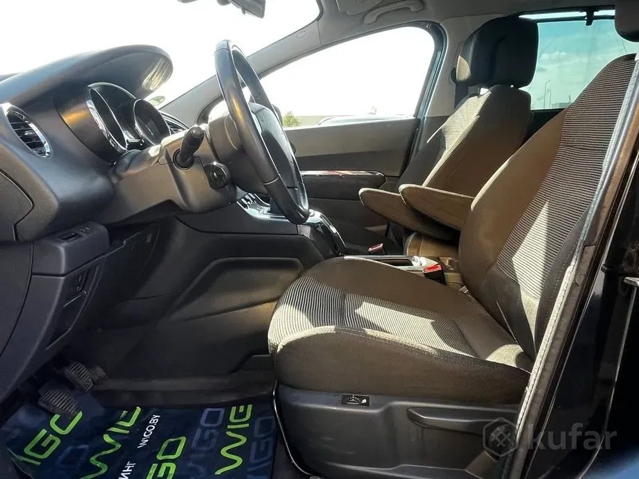 Продажа Peugeot 5008 I, 2011 г., Кобрин Кобрин - изображение 9
