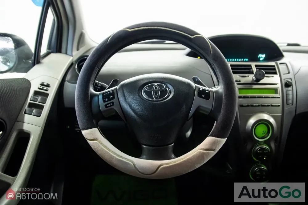 Продажа Toyota Yaris II (XP90) Рестайлинг, 2011 г., Минск Минск - изображение 8