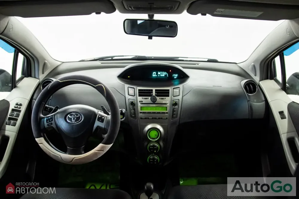 Продажа Toyota Yaris II (XP90) Рестайлинг, 2011 г., Минск Минск - изображение 7