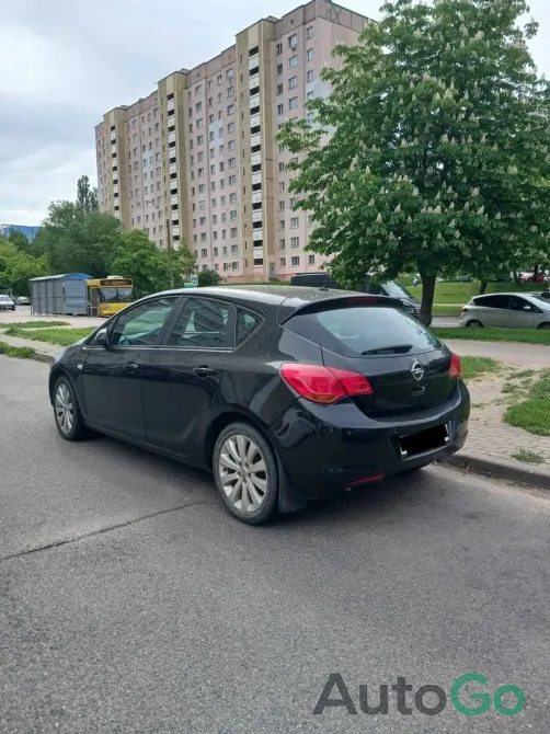 Продажа Opel Astra J, 2011 г., Минск Минск - изображение 4