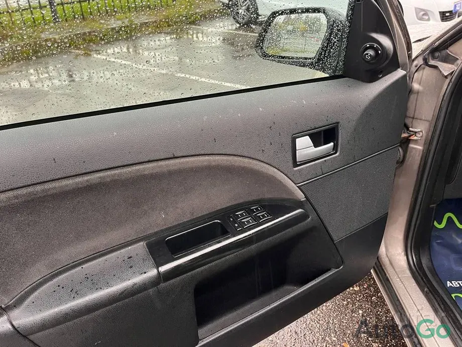 Продажа Ford Mondeo III, 2001 г., Витебск Витебск - изображение 9