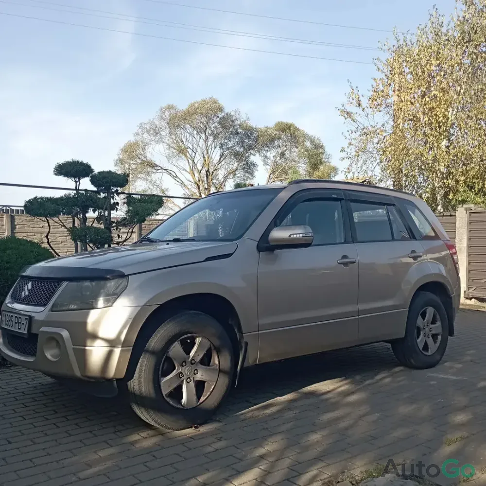 Продажа Suzuki Grand Vitara III Рестайлинг, 2011г., Минск Минск - изображение 1