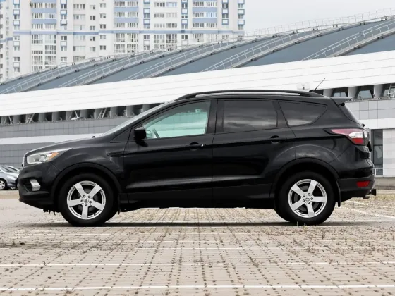 Продажа Ford Escape (III) Рестайлинг, 2017 г., Минск Минск