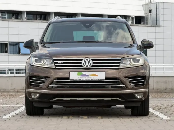 Продажа Volkswagen Touareg (II) Рестайлинг, 2014 г., Минск Минск