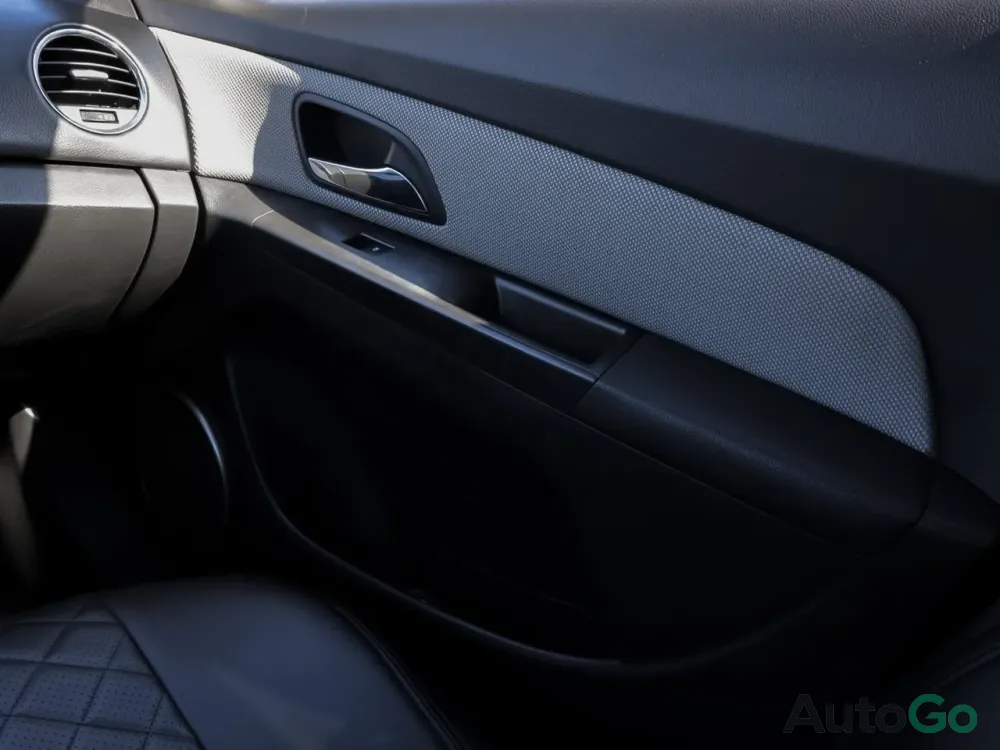 Продажа Chevrolet Cruze I Рестайлинг, 2013 г., Минск Минск - изображение 10