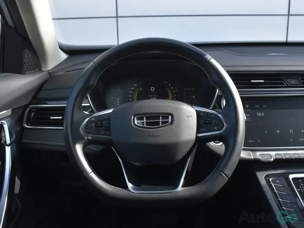 Продажа Geely Atlas Pro I, 2023г., Минск Минск - изображение 10
