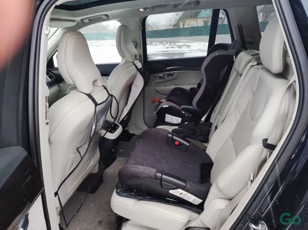  XC90 (II)
