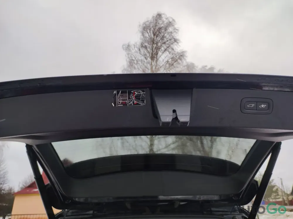  XC90 (II)