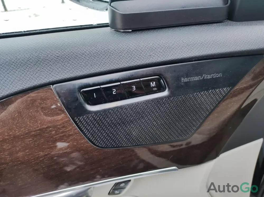  XC90 (II)