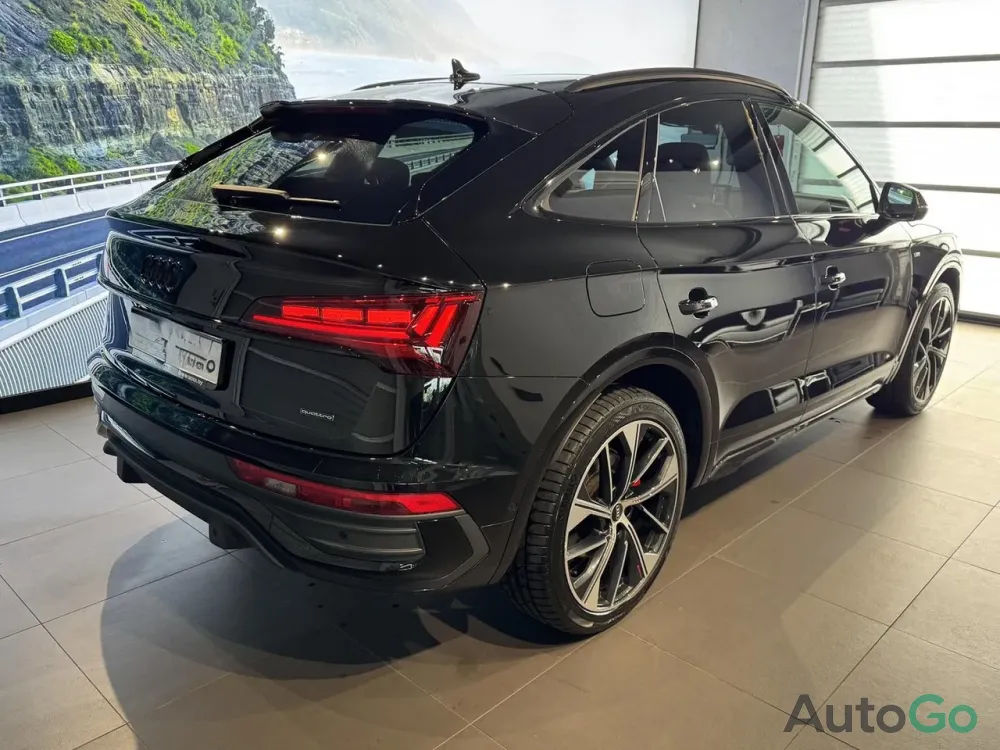 Q5 Sportback (FY)