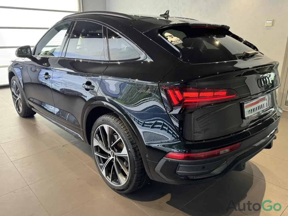  Q5 Sportback (FY)