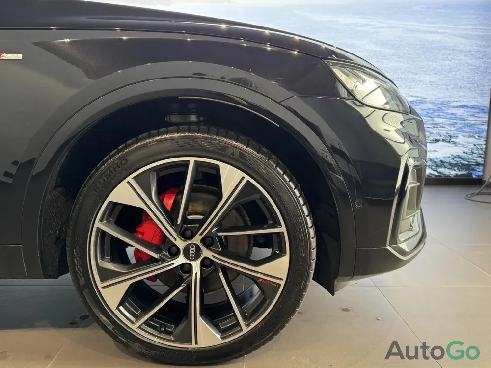  Q5 Sportback (FY)