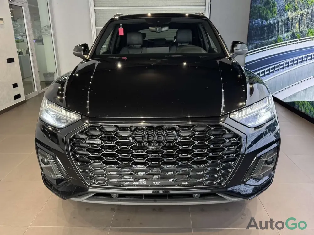  Q5 Sportback (FY)