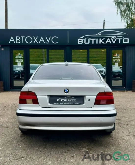  5 серия (E39)