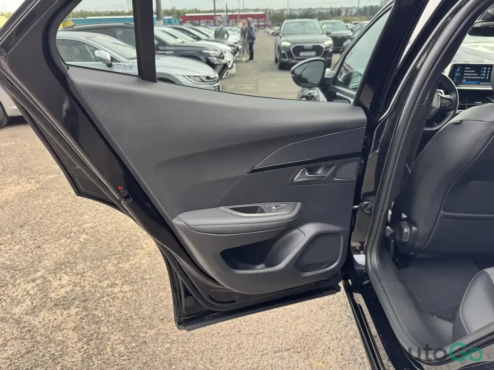 Продажа Peugeot 2008 II, 2021г., Минск Минск - изображение 10