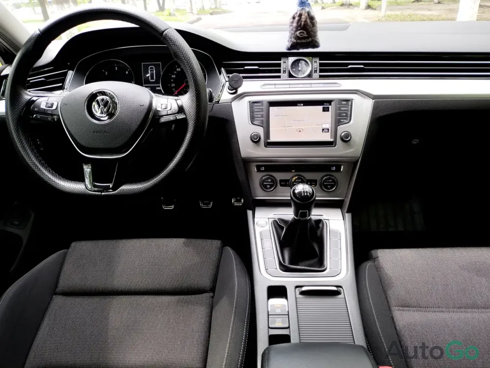 Продажа Volkswagen Passat B8, 2015г., Бобруйск Бобруйск - изображение 11