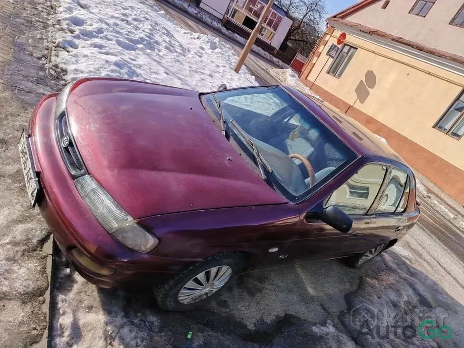 Продажа Kia Sephia I Рестайлинг, 1995 г., Слоним Слоним - изображение 4