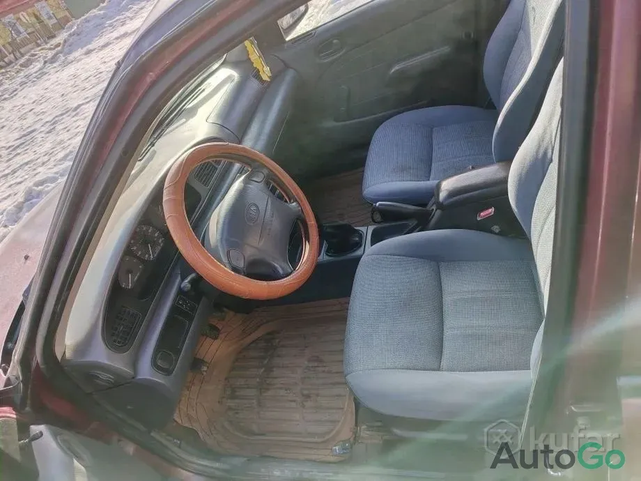 Продажа Kia Sephia I Рестайлинг, 1995 г., Слоним Слоним - изображение 5