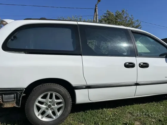 Продажа Dodge Grand Caravan III, 1999 г., Ивье Ивье
