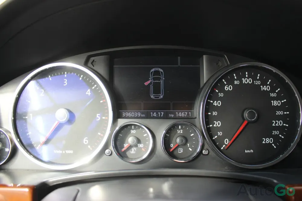 Продажа Volkswagen Touareg (I) Рестайлинг, 2008 г., Минск Минск - изображение 10
