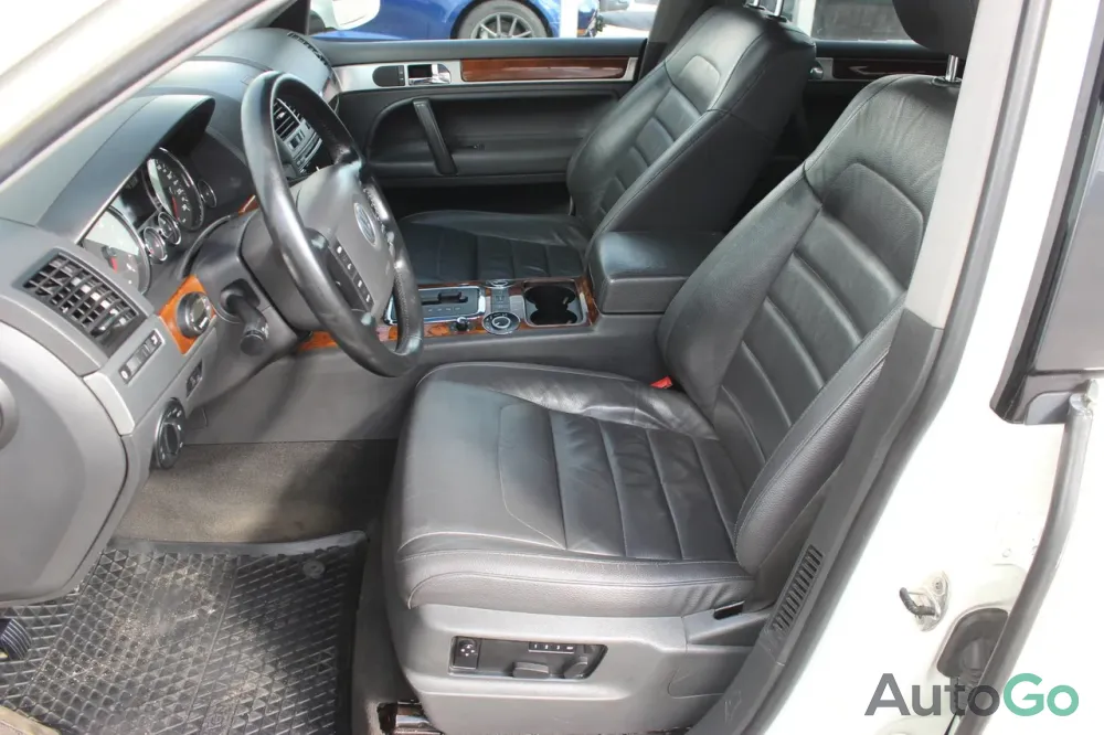 Продажа Volkswagen Touareg (I) Рестайлинг, 2008 г., Минск Минск - изображение 8