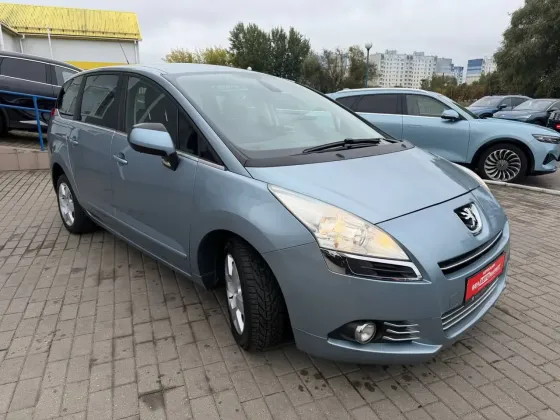 Продажа Peugeot 5008 I Рестайлинг, 2013г., Гомель Гомель