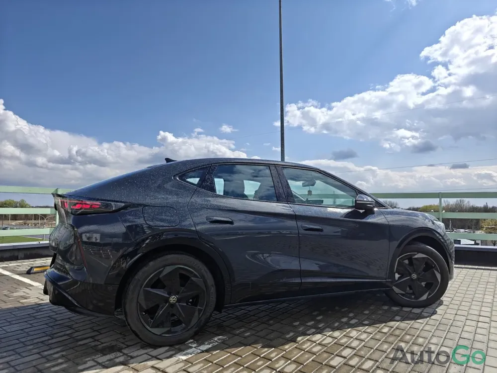 Продажа Volkswagen ID.UNYX (I), 2024 г., Гомель Гомель - изображение 9