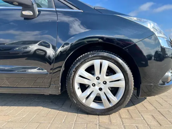 Продажа Peugeot 5008 (I), 2013 г., Минск Минск