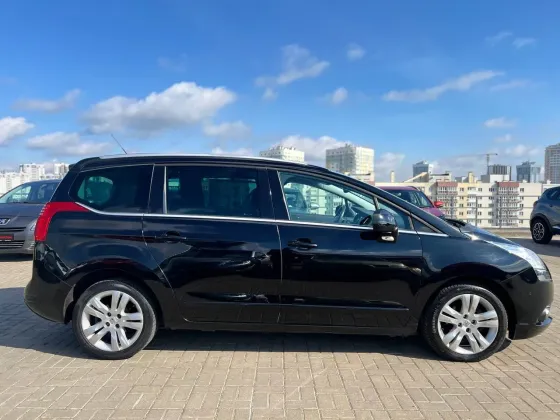 Продажа Peugeot 5008 (I), 2013 г., Минск Минск