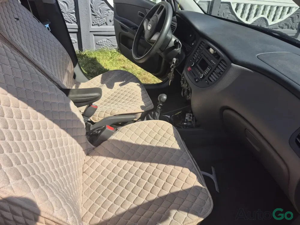 Продажа Kia Rio (JB) Рестайлинг, 2010 г., Слуцк Слуцк - изображение 7