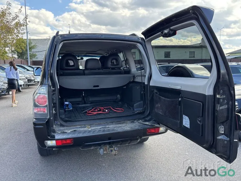 Продажа Mitsubishi Pajero III Рестайлинг, 2005 г., Кобрин Кобрин - изображение 9