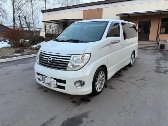 Продажа Nissan Elgrand (Е51) Рестайлинг, 2006 г., Бобруйск Бобруйск