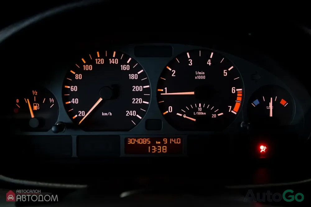 Продажа BMW 3 серия (E46) Рестайлинг, 2003 г., Минск Минск - изображение 9