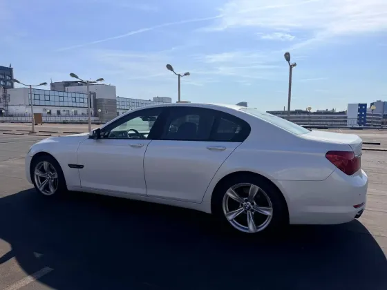 Продажа BMW 7 серия (F01/F02), 2010 г., Минск Минск