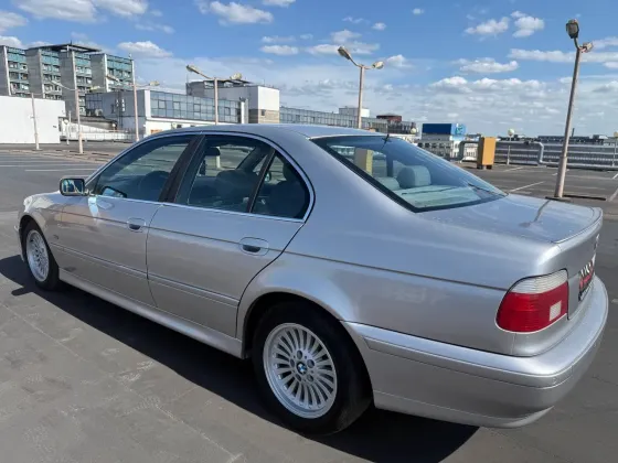 Продажа BMW 5 серия (E39) Рестайлинг, 2001 г., Минск Минск