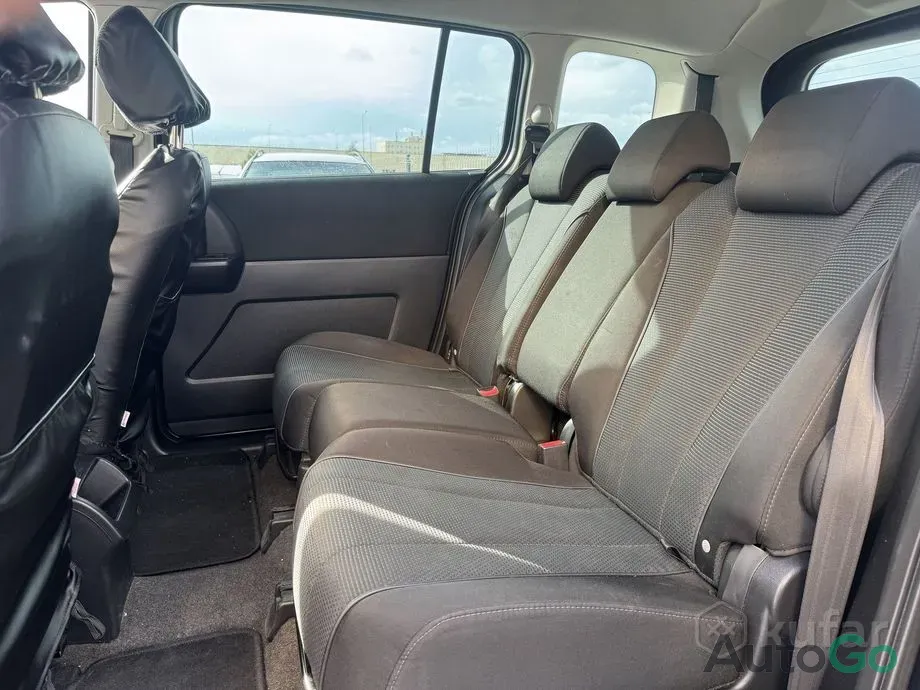 Продажа Mazda 5 II (CW), 2014 г., Кобрин Кобрин - изображение 11