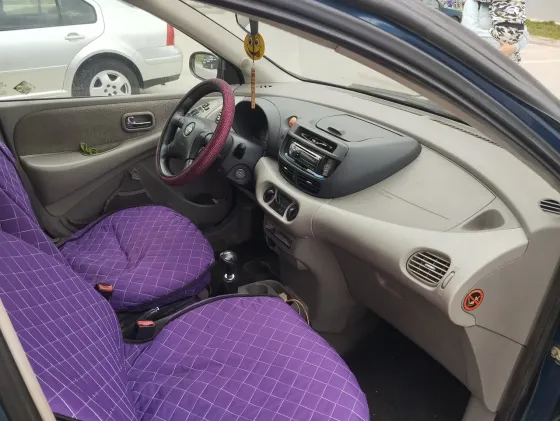 Продажа Nissan Almera Tino, 2000 г., Осиповичи Осиповичи