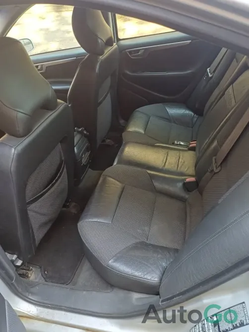  S60 (I)