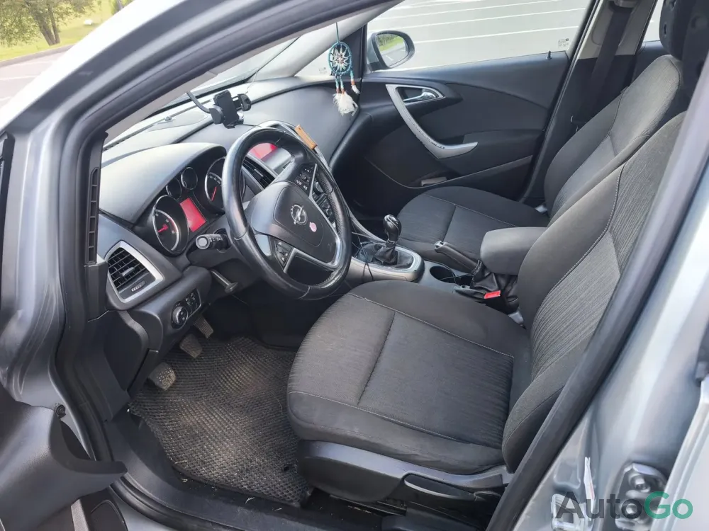 Продажа Opel Astra J, 2012 г., Жодино Жодино - изображение 11
