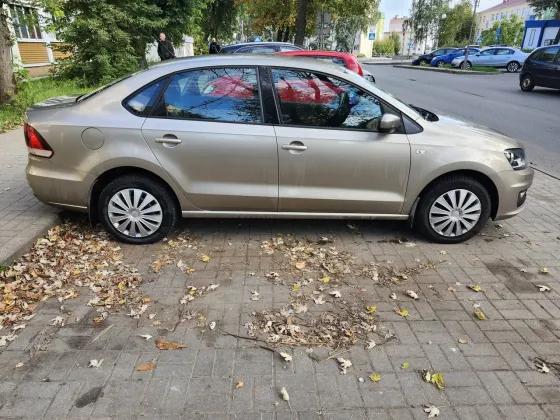 Продажа Volkswagen Polo (V) Рестайлинг, 2015 г., Молодечно Молодечно