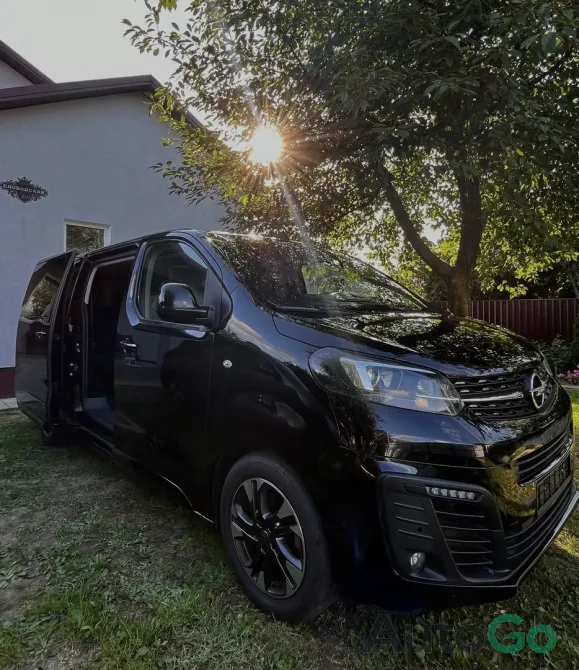  Zafira Life (I)