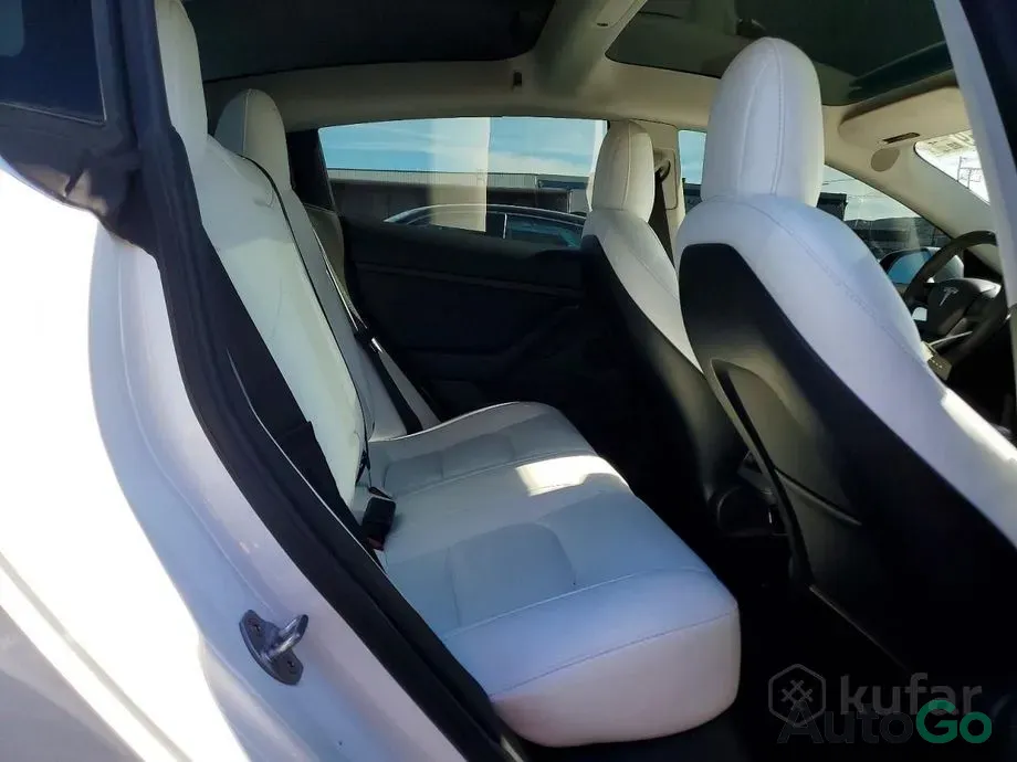 Model 3 I