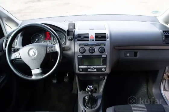 Продажа Volkswagen Touran I Рестайлинг, 2008 г., Минск Минск