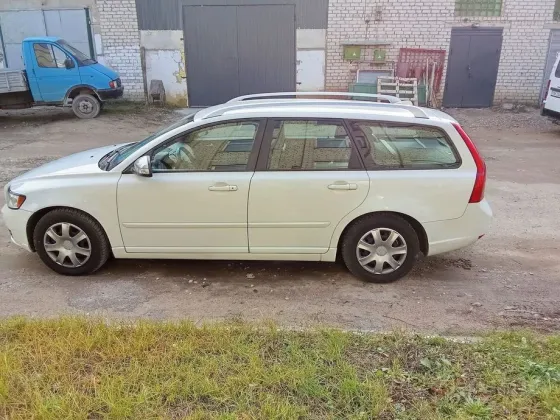 Продажа Volvo V50 I Рестайлинг, 2011 г., Гродно Гродно